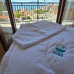 Lora Ex Palma Gradac (Split-Dalmatia)