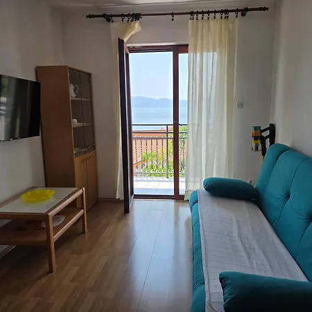 Apartman Lora Ex Palma Gradac