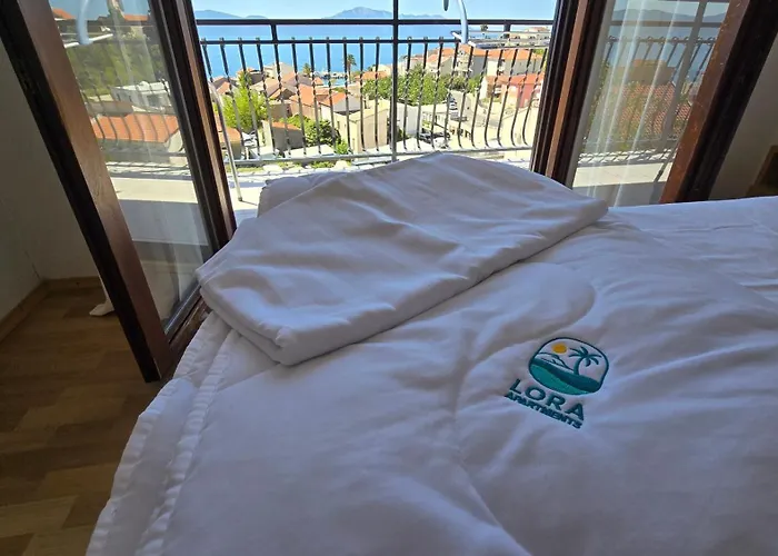 Lora Ex Palma Gradac (Split-Dalmatia)